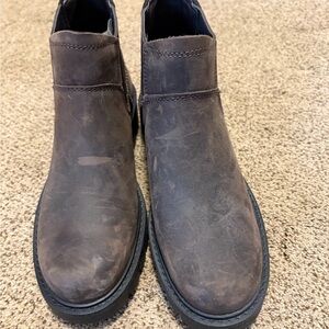 UGG Women's Dark Brown Chelsea Ankle Boots